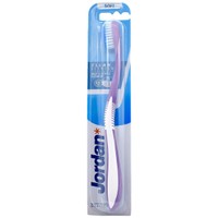 Jordan Clean Between Toothbrush Soft 0.01mm 1 Τεμάχιο, Κωδ 310036 - Μωβ - Μαλακή Οδοντόβουρτσα για Βαθύ Καθαρισμό με Εξαιρετικά Λεπτές Ίνες