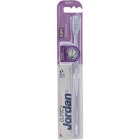 Jordan Clinic Gum Protector Toothbrush Soft 1 Τεμάχιο Κωδ 310058 - Λιλά - Μαλακή Οδοντόβουρτσα για Βαθύ Καθαρισμό με Εξαιρετικά Λεπτές Ίνες