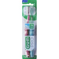 Gum Pro Medium Toothbrush 2 Τεμάχια Κωδ 1528, Ροζ - Πετρόλ - Χειροκίνητη Οδοντόβουρτσα για Βαθύ & Απαλό Καθαρισμό με Μεσαίας Σκληρότητας Ίνες