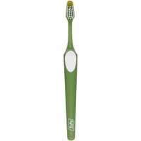 TePe Nova Medium Toothbrush 1 Τεμάχιο - Πράσινο - Οδοντόβουρτσα Μέτριας Σκληρότητας που Διευκολύνει την Πρόσβαση στα Πίσω Δόντια & Κωνική Κεφαλή