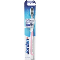 Jordan Expert White Medium Toothbrush 1 Τεμάχιο - Ροζ - Οδοντόβουρτσα Μέτριας Σκληρότητας για Λεύκανση με Ίνες Εμπλουτισμένες με Άνθρακα