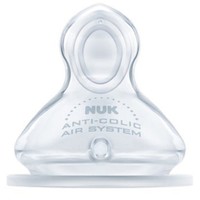 Nuk First Choice Anti-Colic Teat 0m+ Small 2 Τεμάχια - Θηλή Σιλικόνης Κατά των Κολικών με Φυσικό Σχήμα που Προσαρμόζεται στην Γνάθο