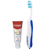 Colgate Promo Foldable Soft Toothbrush Μπλε 1 Τεμάχιο & Total Original Toothpaste 1450ppm 20ml - Αναδιπλούμενη Μαλακή Οδοντόβουρτσα Κατάλληλη για Χρήση σε Ταξίδια & Φθοριούχος Οδοντόκρεμα για Ολοκληρωμένη Προστασία των Δοντιών