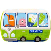 Curaprox Kids Oral Hygiene Travel Set 1 Τεμάχιο - Πράσινο - Σετ Ταξιδιού Στοματικής Φροντίδας Παιδιών από 6 έως 12 Ετών με Οδοντόκρεμα με Γεύση Μέντα, Οδοντόβουρτσα με Πολύ μαλακές Ίνες, Μεσοδόντια & Θήκη