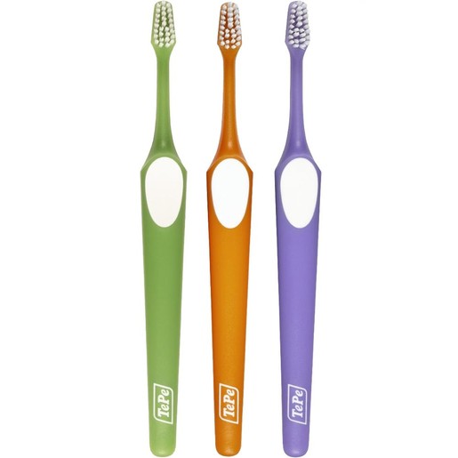 Tepe Supreme Soft Toothbrush 3 Τεμάχια, Πράσινο / Πορτοκαλί / Μωβ