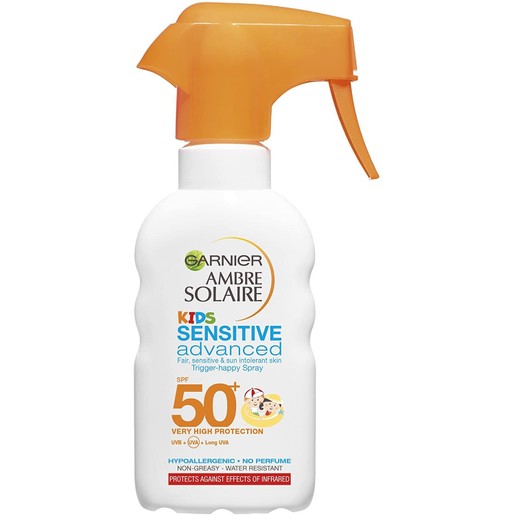 Garnier Ambre Solaire Kids Sensitive Advanced Trigger Spray Spf50+ Παιδικό Αντηλιακό Γαλάκτωμα Πολύ Υψηλής Προστασίας 200ml Garnier Ambre Solaire Kids Sensitive Advanced Trigger Spray Spf50+ Παιδικό Αντηλιακό Γαλάκτωμα Πολύ Υψηλής Προστασίας 200ml