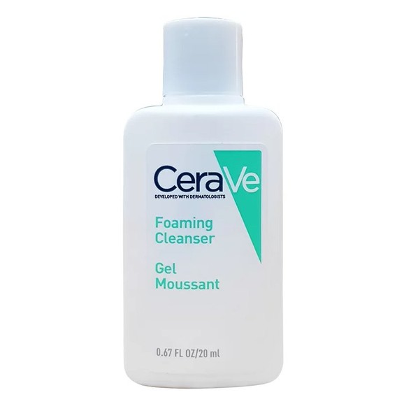 Δώρο CeraVe Foaming Cleanser Gel Καθαρισμού Προσώπου & Σώματος για Κανονική - Λιπαρή Επιδερμίδα 20ml