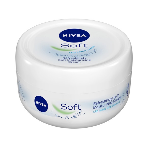 Nivea Refreshingly Soft Moisturizing Cream With Jojoba Oil & Vitamin E 200ml