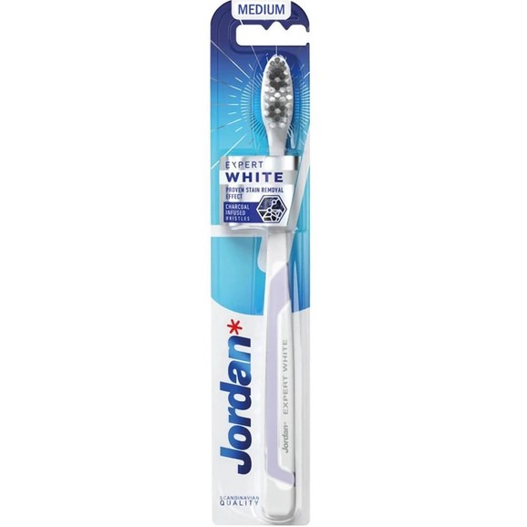 Jordan Expert White Toothbrush Medium Λιλά 1 Τεμάχιο