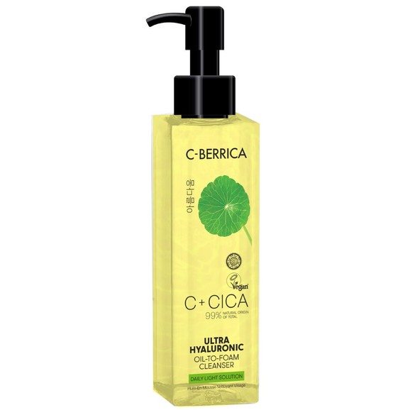 Natura Siberica C+Cica C-Berrica Daily Light Solution Ultra Hyaluronic Oil To Foam Face Cleanser 150ml Natura Siberica C+Cica C-Berrica Daily Light Solution Ultra Hyaluronic Oil To Foam Face Cleanser 150ml