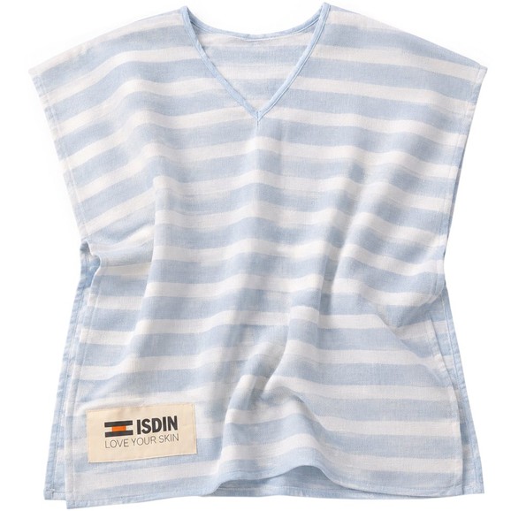 Δώρο Isdin Love Your Skin Blue Child Poncho 1 Τεμάχιο