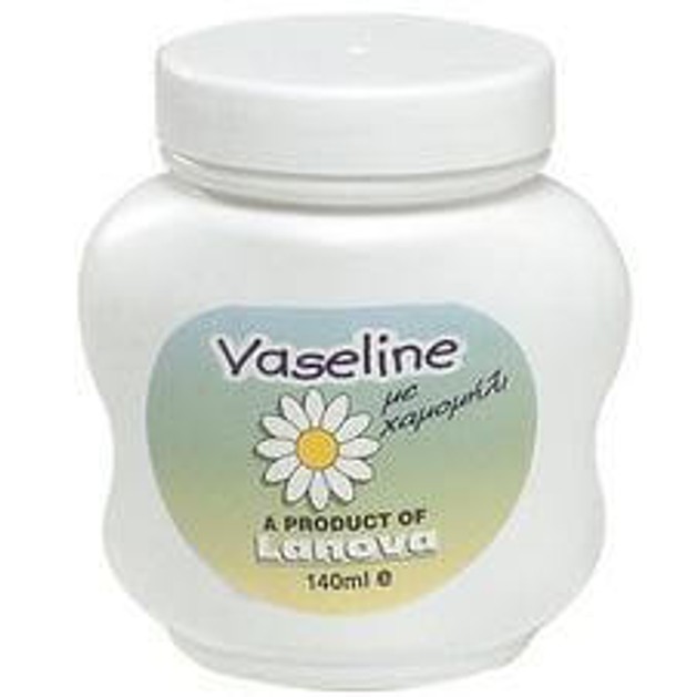 Lanova Βαζελίνη με Άρωμα Χαμομηλιού 140ml Lanova Βαζελίνη με Άρωμα Χαμομηλιού 140ml