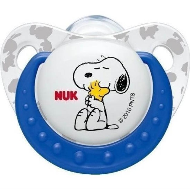 Nuk Trendline Snoopy Peanuts Πιπίλα Σιλικόνης με Κρίκο Χωρίς BPA Μπλε Nuk Trendline Snoopy Peanuts Πιπίλα Σιλικόνης με Κρίκο Χωρίς BPA Μπλε