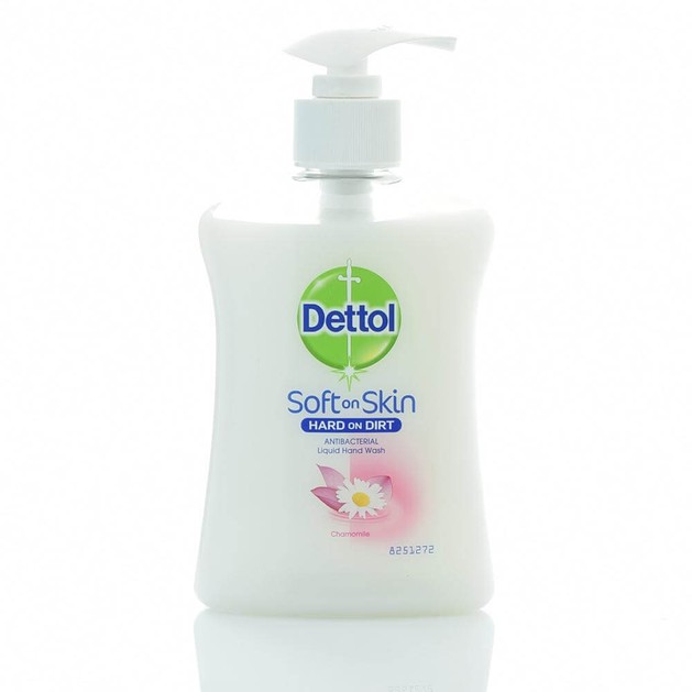 Dettol Soft On Skin Antibacterial Hand Wash Chamomile Αντιβακτιριδιακό Κρεμοσάπουνο Χεριών Χαμομήλι 250ml Dettol Soft On Skin Antibacterial Hand Wash Chamomile Αντιβακτιριδιακό Κρεμοσάπουνο Χεριών Χαμομήλι 250ml