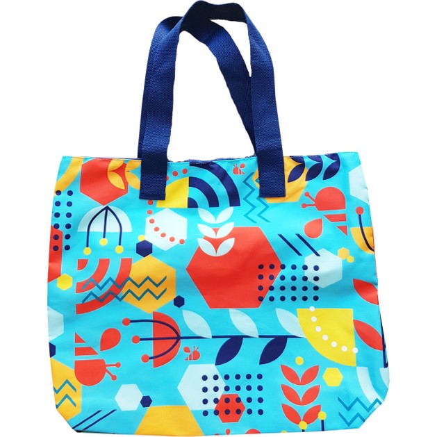 Δώρο Apivita Beach Bag 1 Τεμάχιο Δώρο Apivita Beach Bag 1 Τεμάχιο