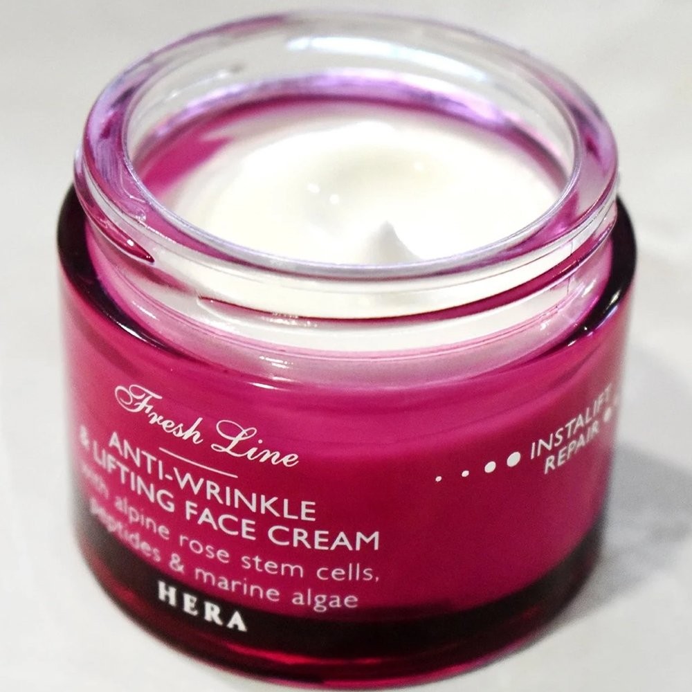 FRESH LINE - PROMO PACK HERA Ορός Υαλουρονικού για Γέμισμα Ρυτίδων - 30ml ΜΕ ΔΩΡΟ Αντιρυτιδική Κρέμα Προσώπου - 50ml