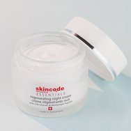 Skincode Regenerating night cream Ревитализираща нощен крем за всеки тип кожа50ml