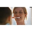 TePe Nova Medium Οδοντόβουρτσα Μέτρια με Ειδικά Σχεδιασμένη Κεφαλή για Καλή Πρόσβαση που δεν Τραυματίζει 1 Τεμάχιο
