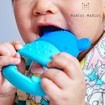 Marcus & Marcus Sensory Teether Lucas Βρεφικό Μασητικό Σιλικόνης, Κρίκος Οδοντοφυΐας 5 Αισθήσεων Ιπποπόταμος, από 6 Μηνών Marcus & Marcus Sensory Teether Lucas Βρεφικό Μασητικό Σιλικόνης, Κρίκος Οδοντοφυΐας 5 Αισθήσεων Ιπποπόταμος, από 6 Μηνών