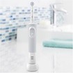 Oral-B Vitality 100 Sensi Ultra Thin Box Ηλεκτρική Οδοντόβουρτσα για Ευαίσθητα Δόντια & Ούλα με Ενσωματωμένο Χρονόμετρο 2 Λεπτών Oral-B Vitality 100 Sensi Ultra Thin Box Ηλεκτρική Οδοντόβουρτσα για Ευαίσθητα Δόντια & Ούλα με Ενσωματωμένο Χρονόμετρο 2 Λεπτών