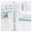 Oral-B Vitality 100 Sensi Ultra Thin Ηλεκτρική Οδοντόβουρτσα για Ευαίσθητα Δόντια & Ούλα με Ενσωματωμένο Χρονόμετρο 2 Λεπτών Oral-B Vitality 100 Sensi Ultra Thin Ηλεκτρική Οδοντόβουρτσα για Ευαίσθητα Δόντια & Ούλα με Ενσωματωμένο Χρονόμετρο 2 Λεπτών