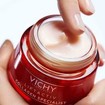 Vichy Promo Liftactiv Collagen Specialist Day Cream Spf50, 50ml & Δώρο B3 Face Serum 5ml & Capital Soleil UV- Age Daily Spf50+, 3ml & Νεσεσέρ 1 Τεμάχιο